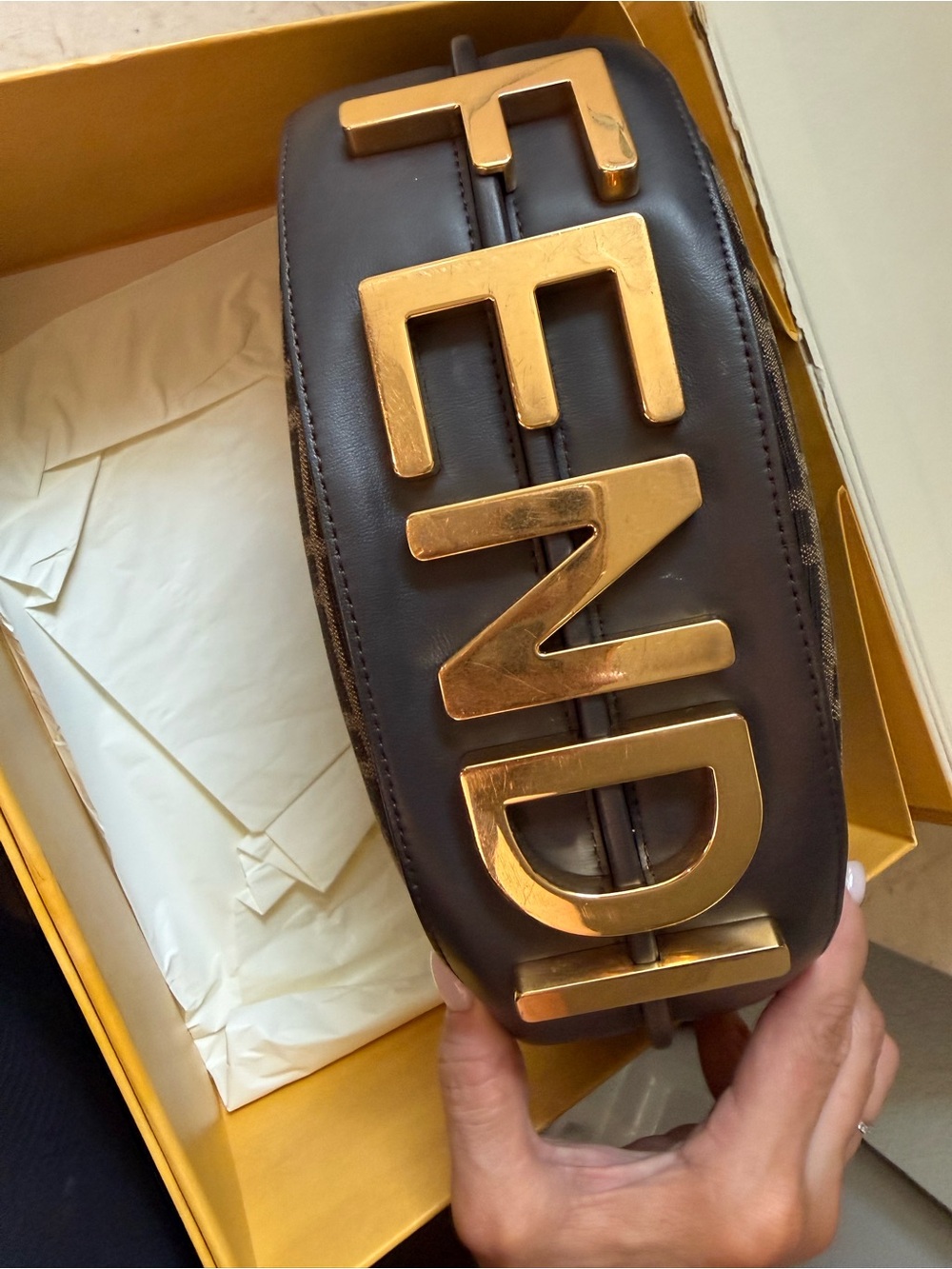 Fendi Brown and Black FF Logo Baguette Shoulder Bag with Gold Hardware - Picture 15 of 16